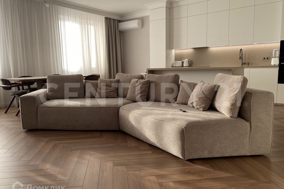 Продаётся 3-комнатная квартира, 128.9 м²