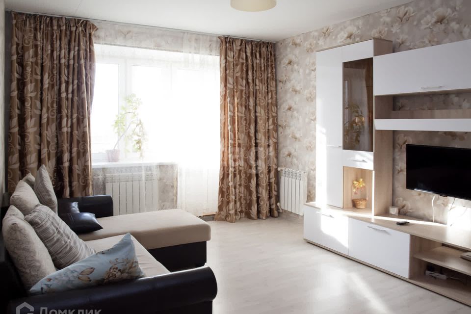 Продаётся 2-комнатная квартира, 54.4 м²