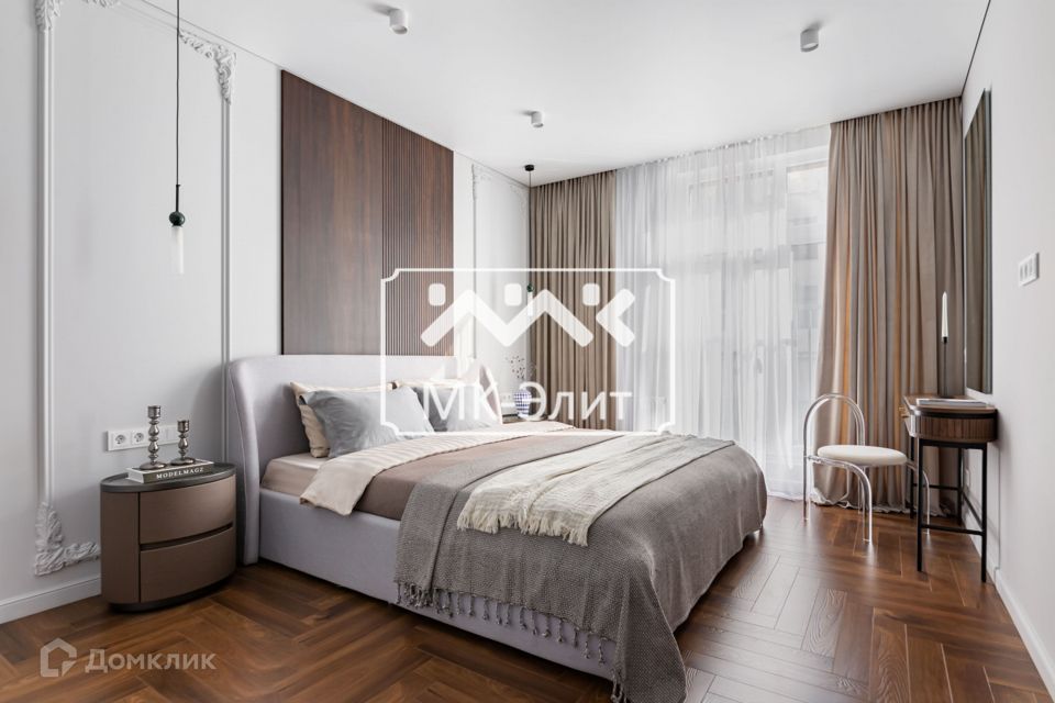 Продаётся 3-комнатная квартира, 101.7 м²