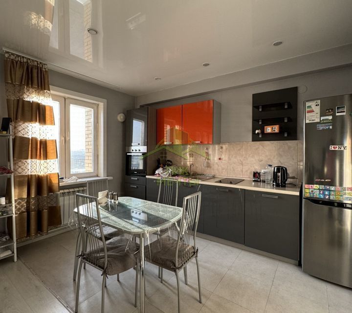 Продаётся 1-комнатная квартира, 51 м²