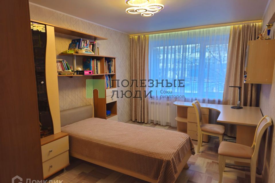 Продаётся 3-комнатная квартира, 63 м²