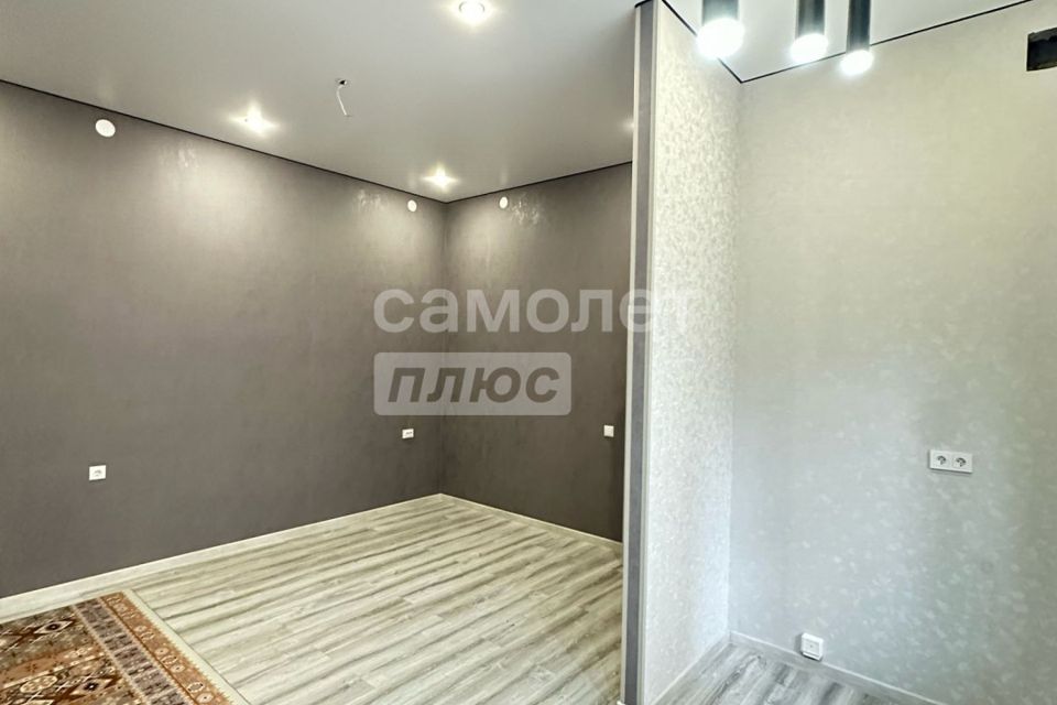 Продаётся 2-комнатная квартира, 56.2 м²