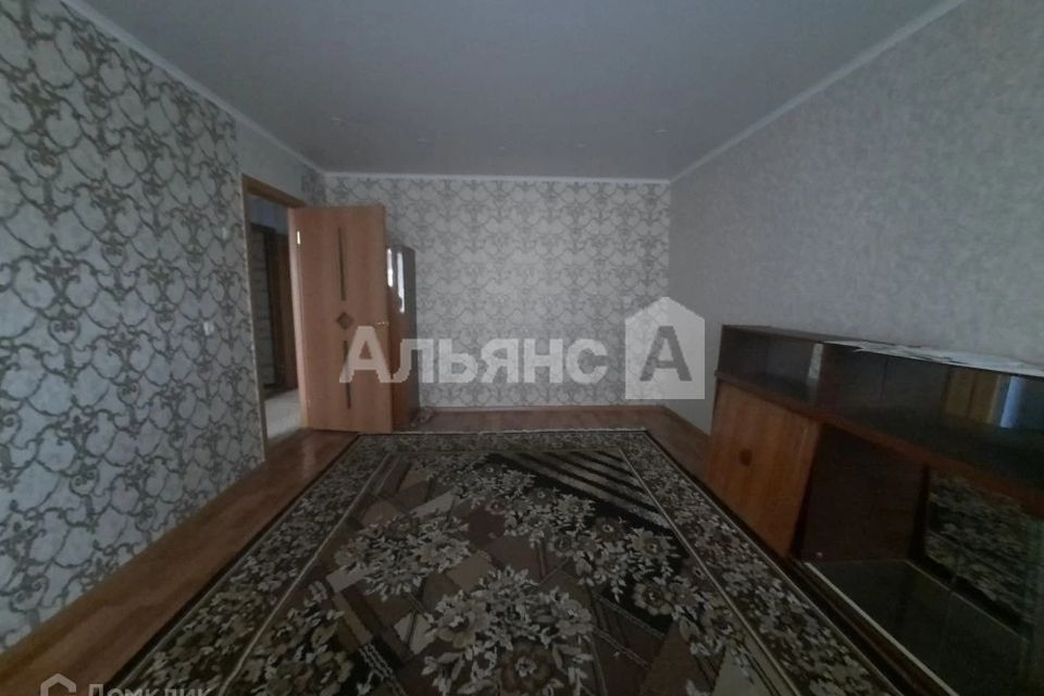 Продаётся 3-комнатная квартира, 54.8 м²