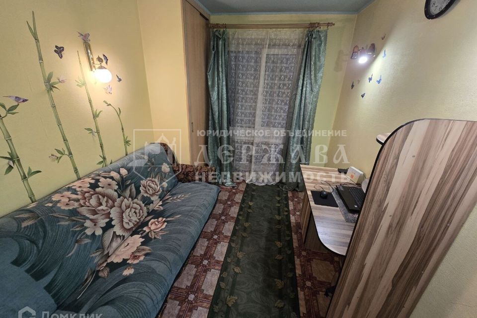 Продаётся 1-комнатная квартира, 18 м²