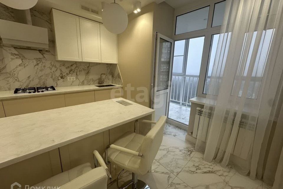 Продаётся 3-комнатная квартира, 83.6 м²
