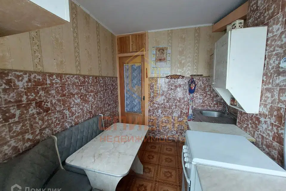 Продаётся 3-комнатная квартира, 61.9 м²