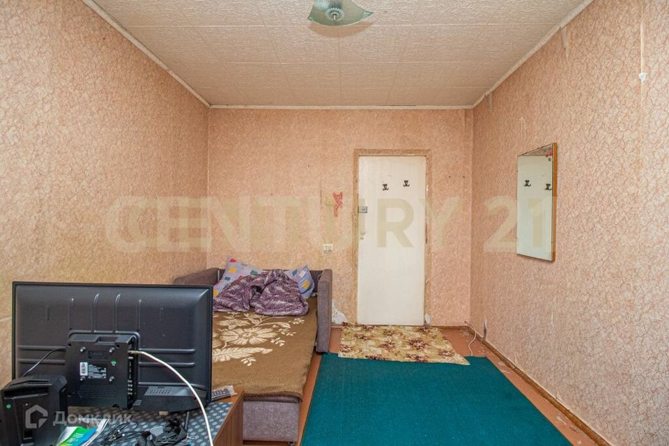Продаётся комната в 3-комн. квартире, 12.4 м²