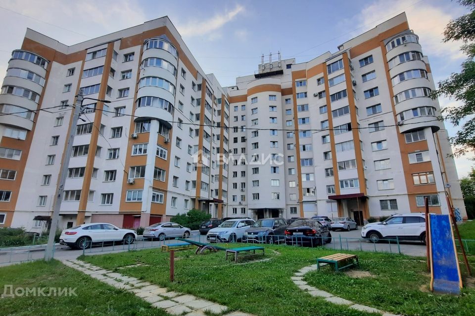 Продаётся 3-комнатная квартира, 115.3 м²