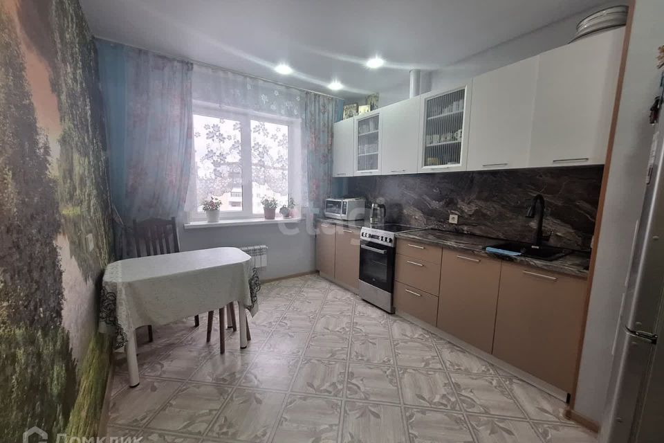 Продаётся 3-комнатная квартира, 65.1 м²