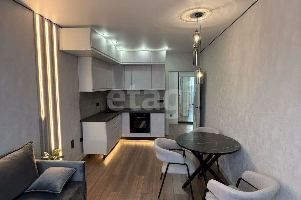 Продаётся 3-комнатная квартира, 55 м²
