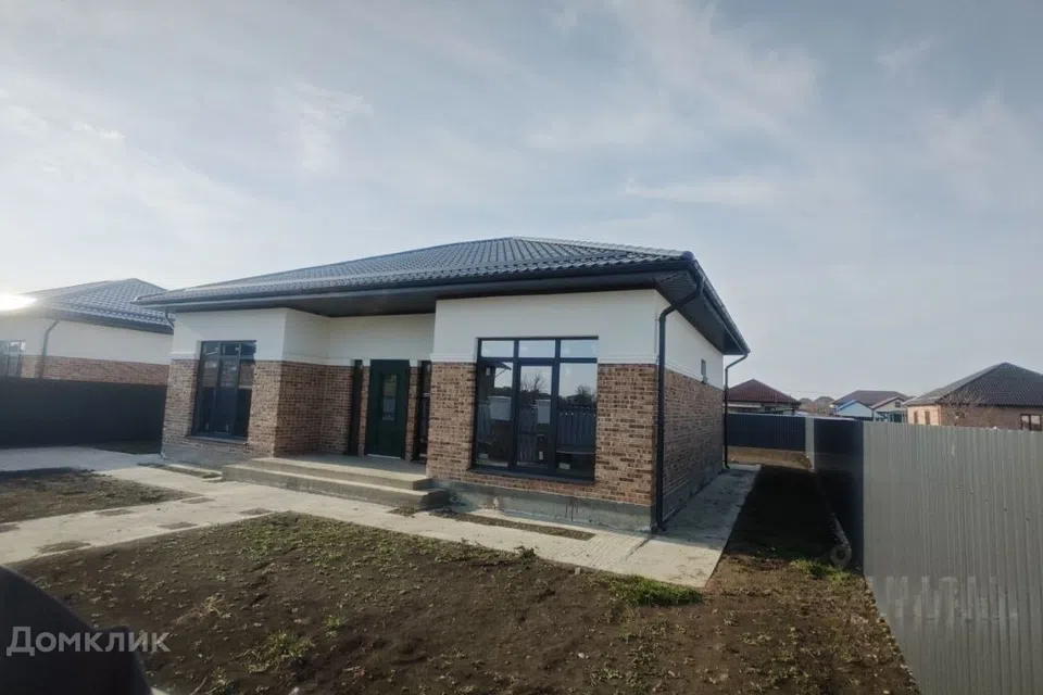 Продаётся 1-этажный дом, 120 м²