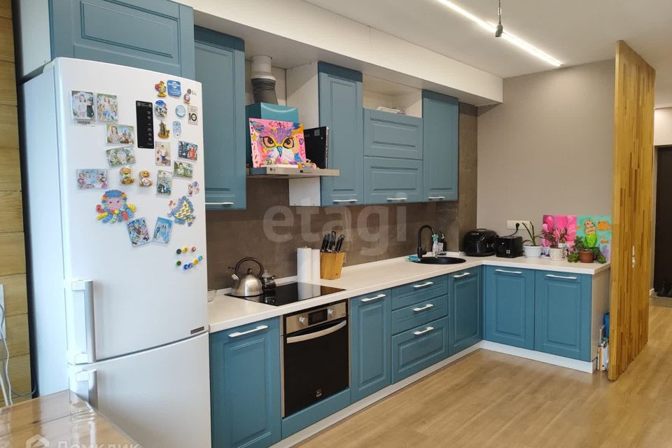 Продаётся 1-комнатная квартира, 43 м²