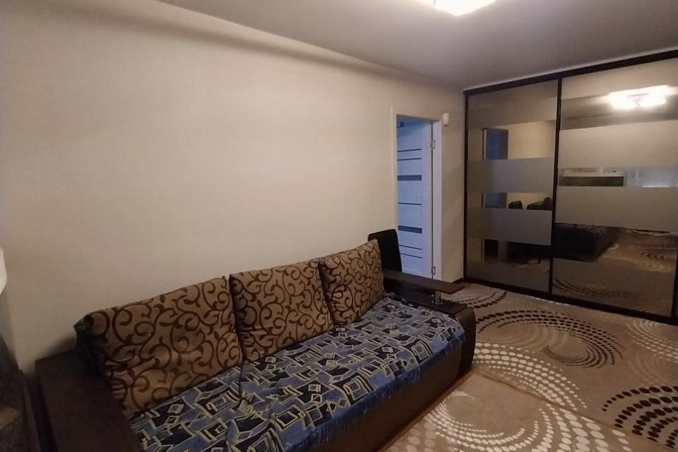 Продаётся 2-комнатная квартира, 42.8 м²