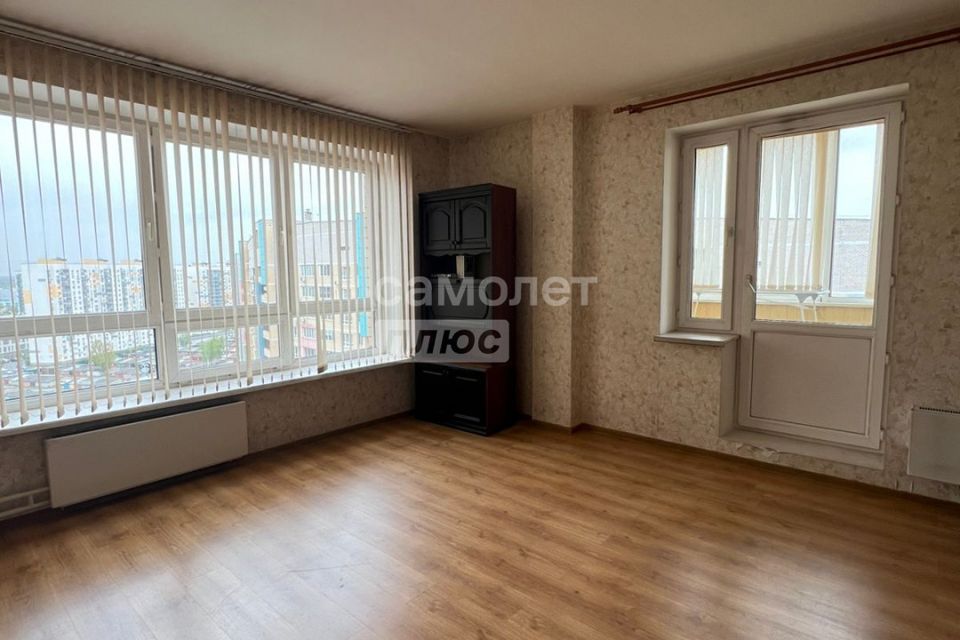 Продаётся 2-комнатная квартира, 68.3 м²
