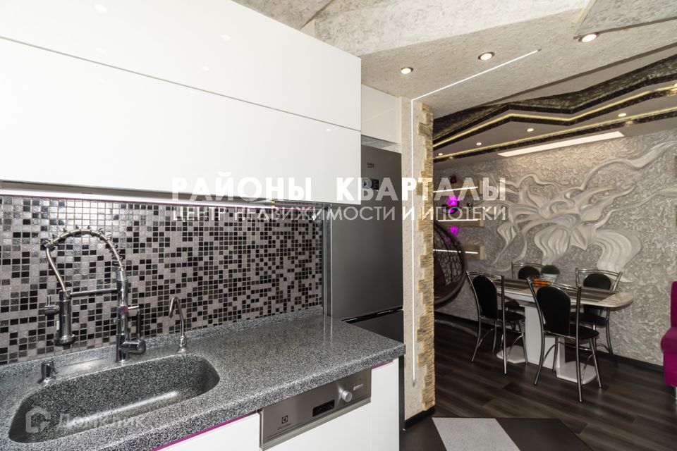 Продаётся 3-комнатная квартира, 60.6 м²