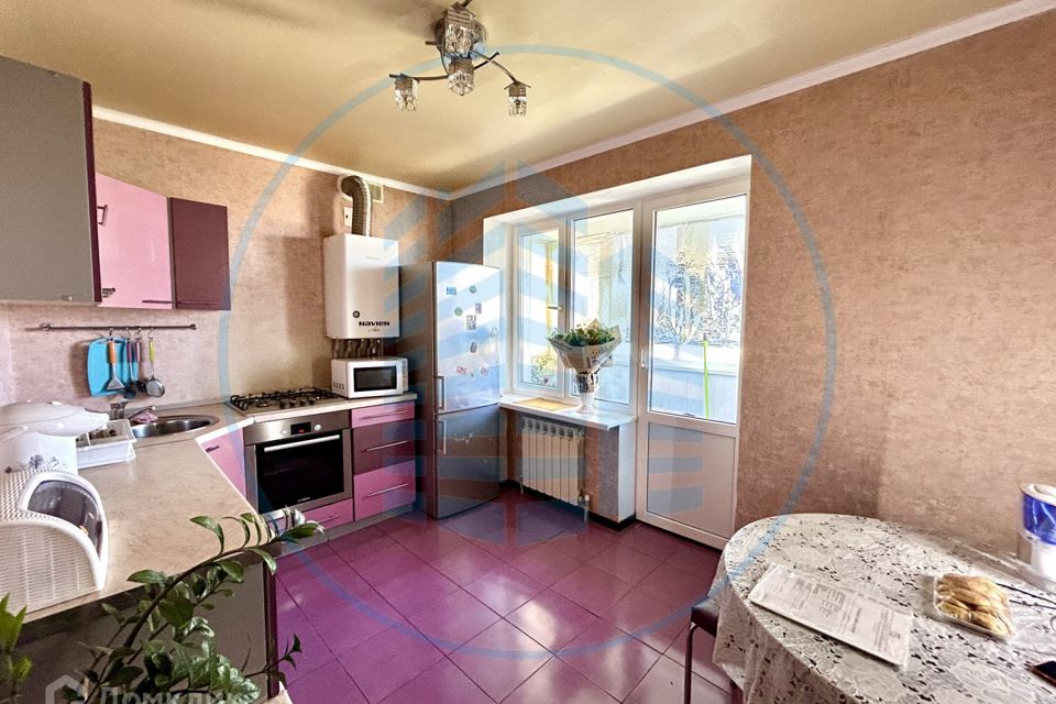Продаётся 3-комнатная квартира, 59.8 м²