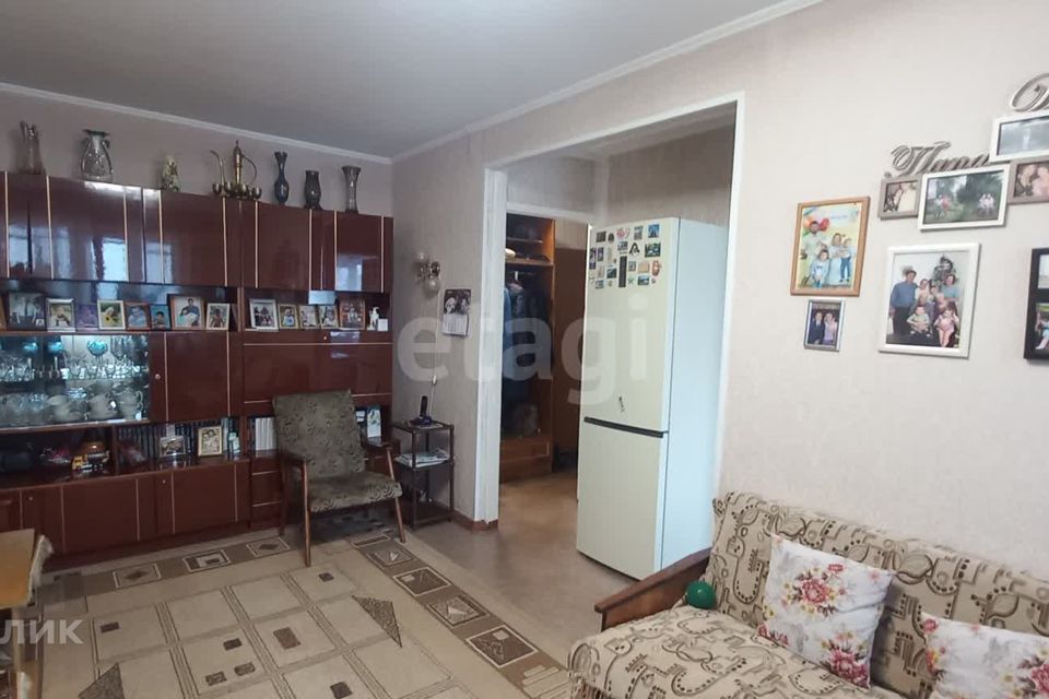 Продаётся 3-комнатная квартира, 58.3 м²