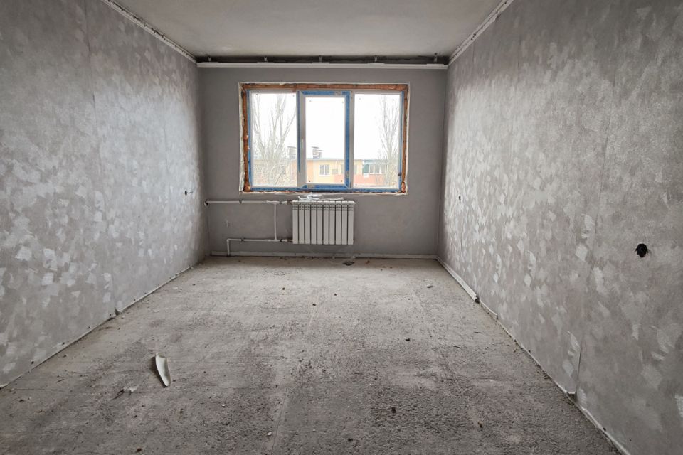 Продаётся 3-комнатная квартира, 60.4 м²