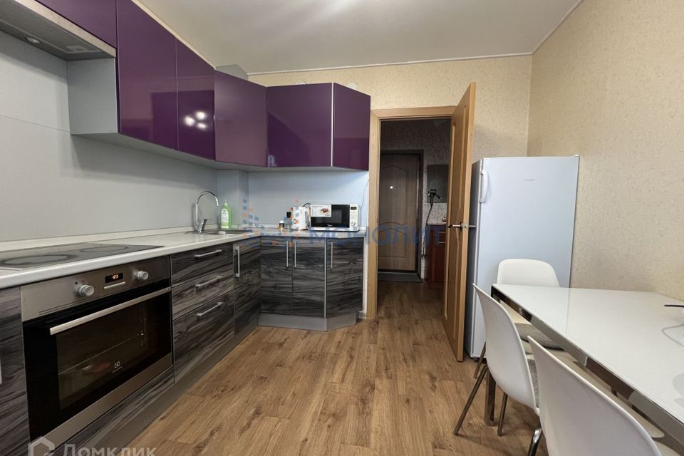 Продаётся 1-комнатная квартира, 35.8 м²