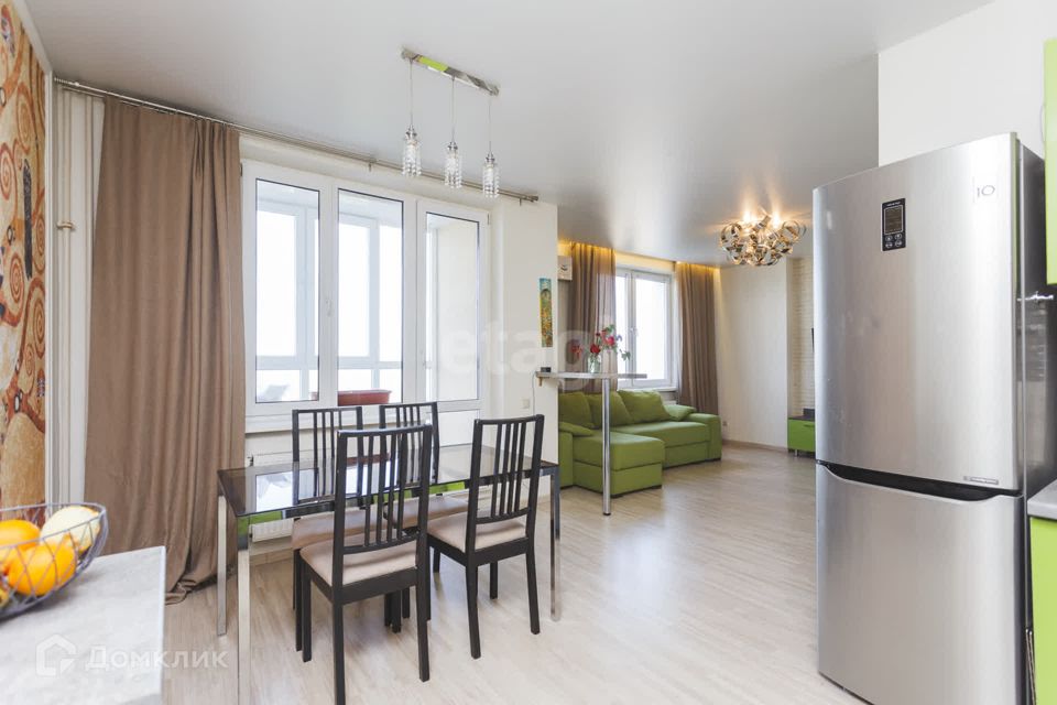 Продаётся 2-комнатная квартира, 62.5 м²