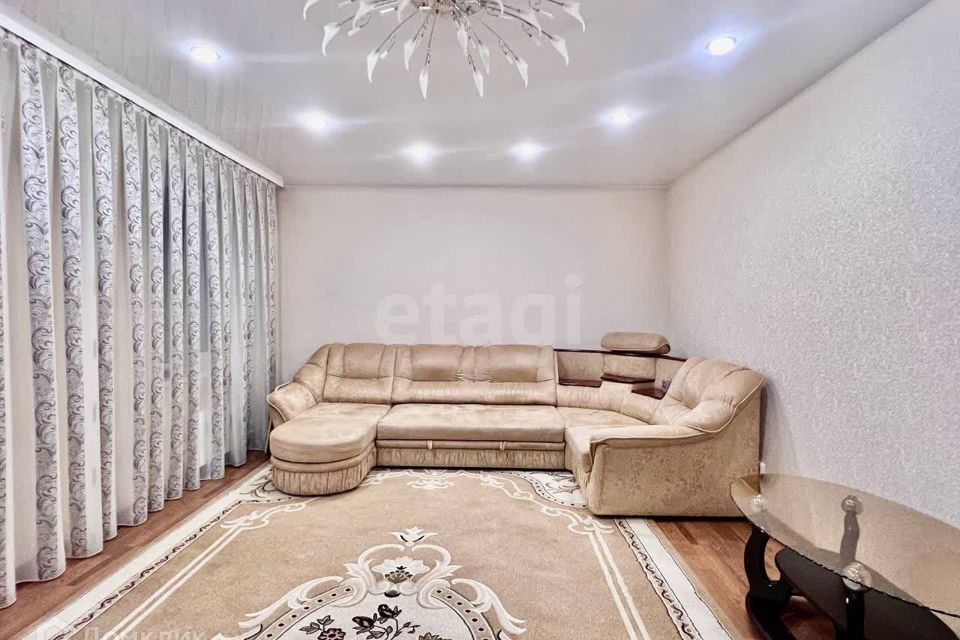 Продаётся 2-комнатная квартира, 59.3 м²