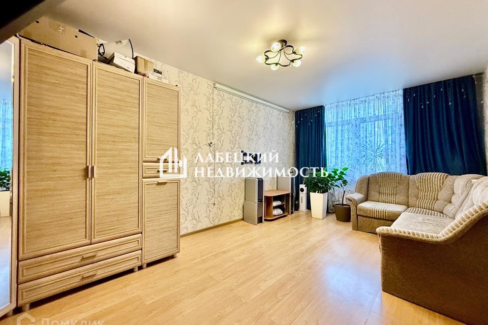 Продаётся 1-комнатная квартира, 37 м²