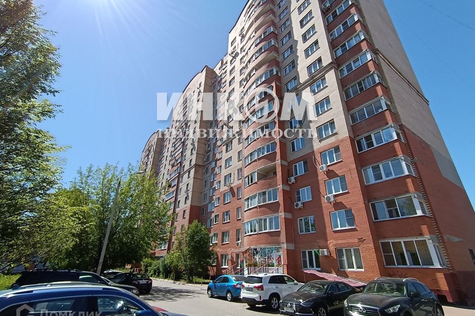 Продаётся 2-комнатная квартира, 54.4 м²
