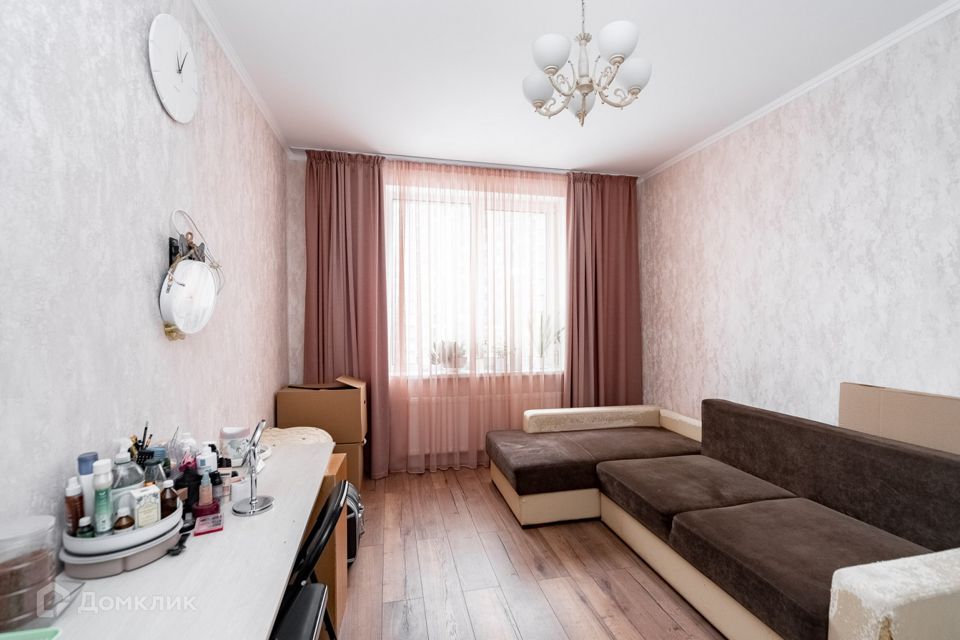 Продаётся 2-комнатная квартира, 57.4 м²