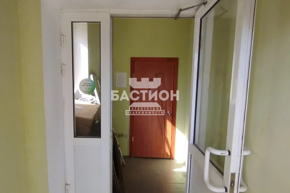 Продаётся 2-этажный дом, 300 м²