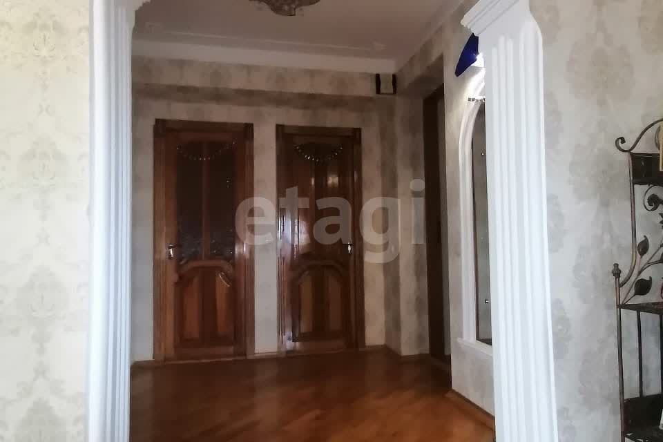 Продаётся 3-комнатная квартира, 69.6 м²