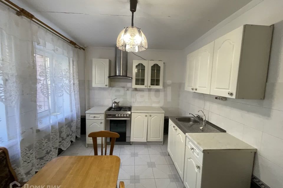 Продаётся 4-комнатная квартира, 91 м²