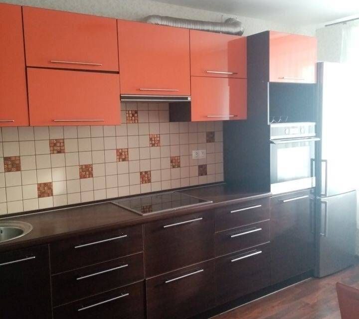 Сдаётся 2-комнатная квартира, 62 м²