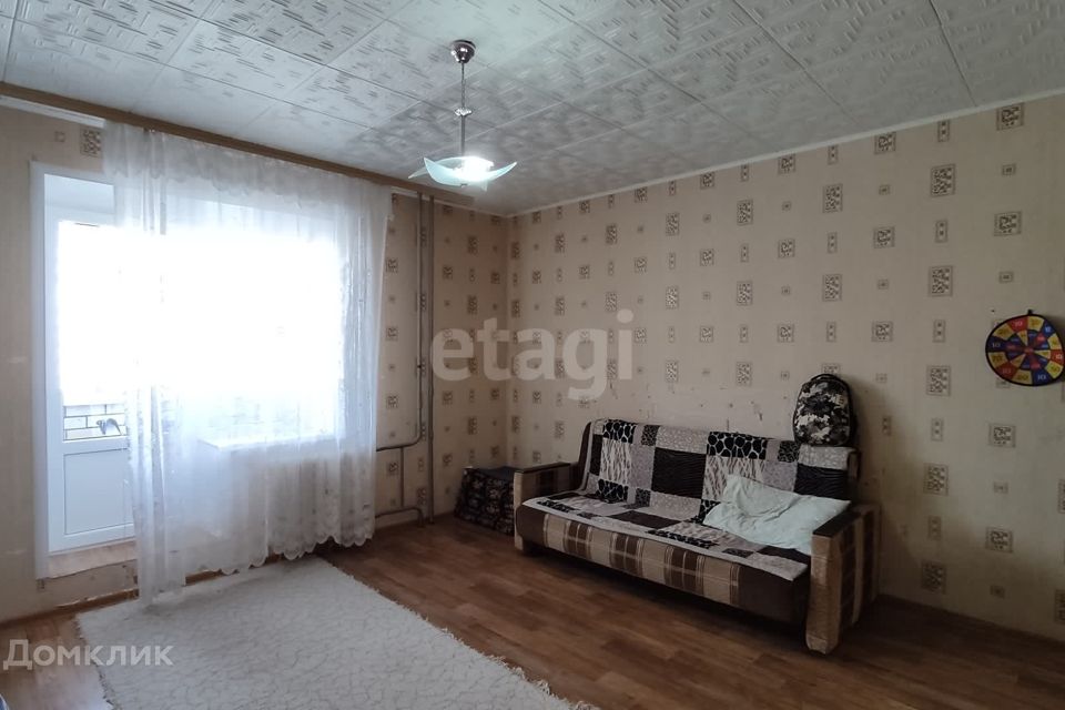 Продаётся 2-комнатная квартира, 60.9 м²