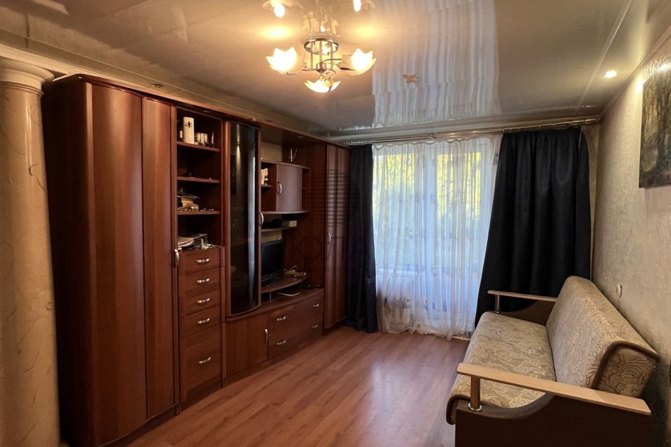 Продаётся 3-комнатная квартира, 56 м²