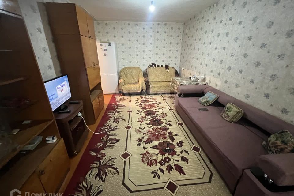 Продаётся 3-комнатная квартира, 60 м²