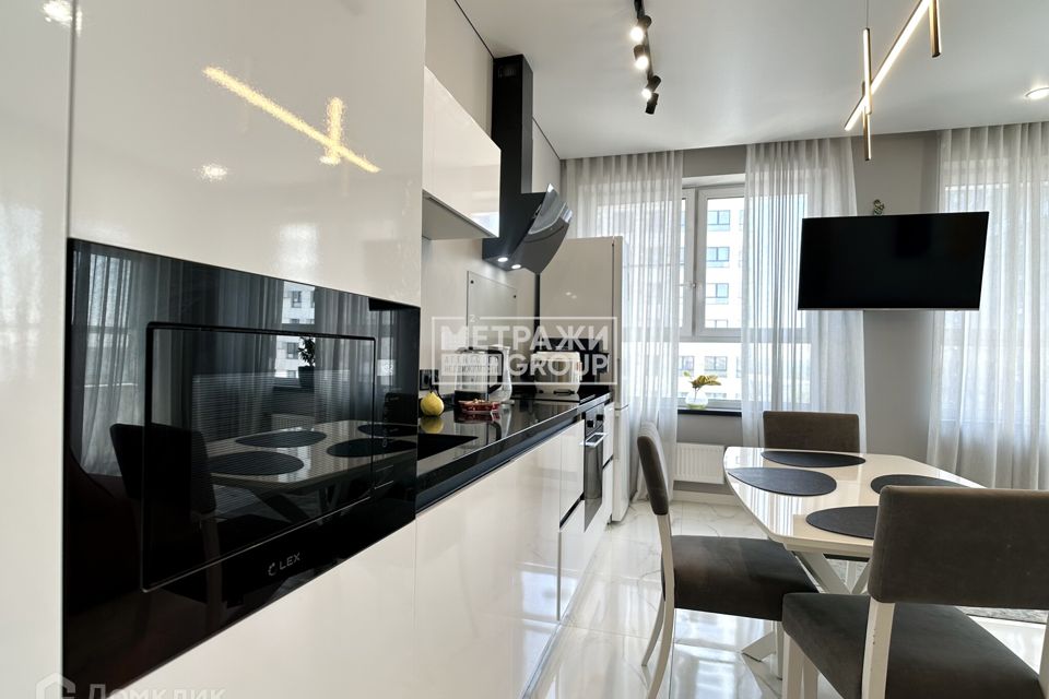 Продаётся 2-комнатная квартира, 57.7 м²