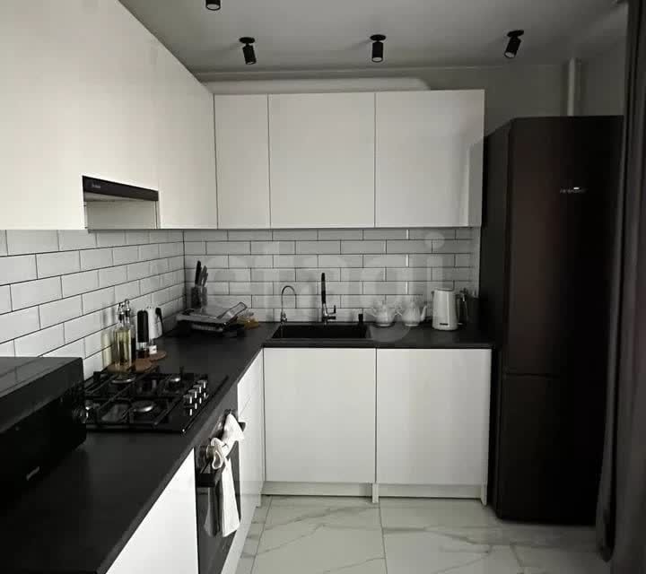 Продаётся 1-комнатная квартира, 37.9 м²