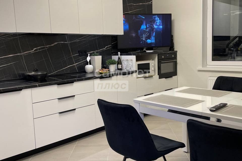 Продаётся 1-комнатная квартира, 50.9 м²