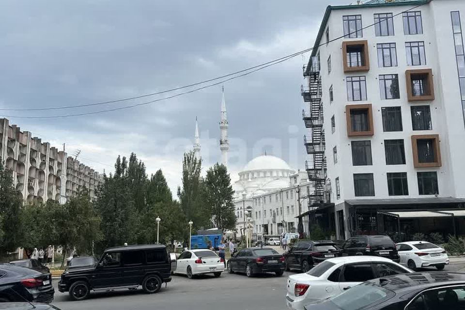 Продаётся 6-комнатная квартира, 120 м²