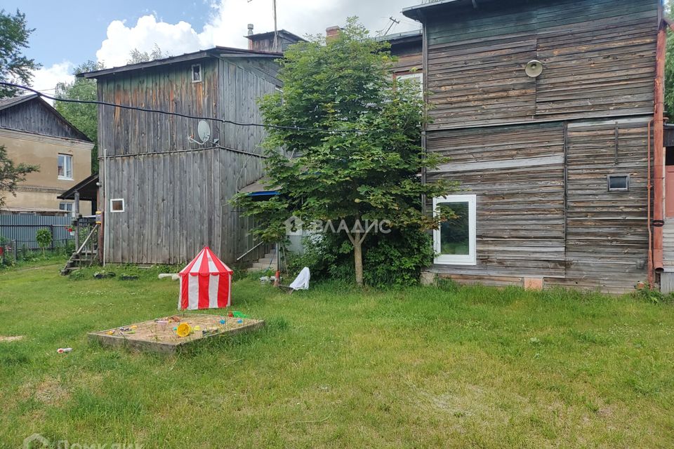 Продаётся 3-комнатная квартира, 50 м²