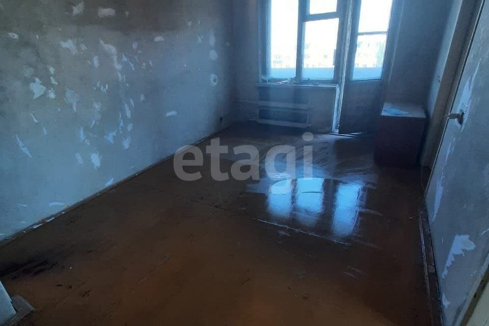 Продаётся 3-комнатная квартира, 47.6 м²