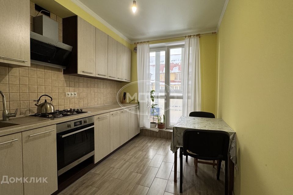 Продаётся 1-комнатная квартира, 39.2 м²