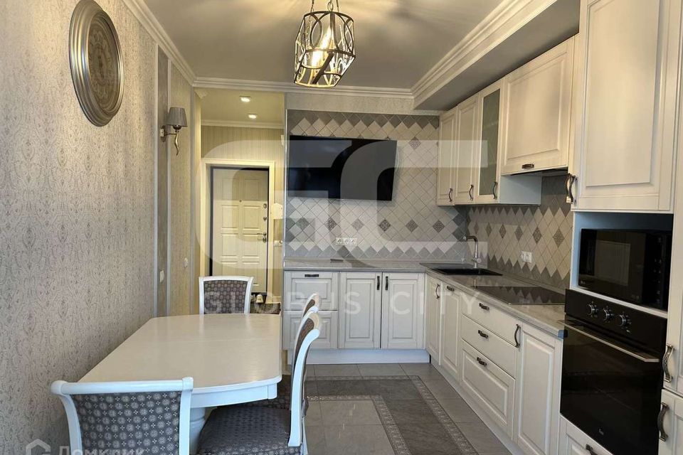 Продаётся 2-комнатная квартира, 60 м²