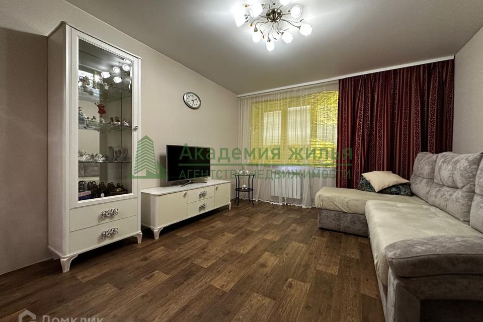 Продаётся 3-комнатная квартира, 59.5 м²