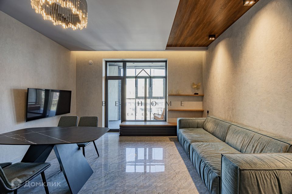 Сдаётся 2-комнатная квартира, 80 м²