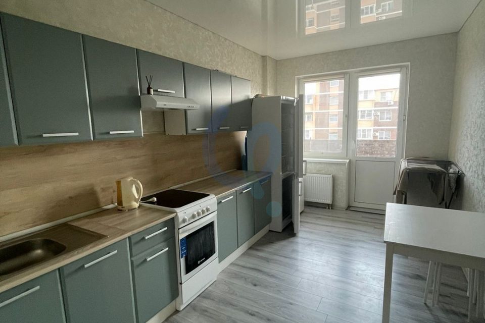 Продаётся 2-комнатная квартира, 65.2 м²
