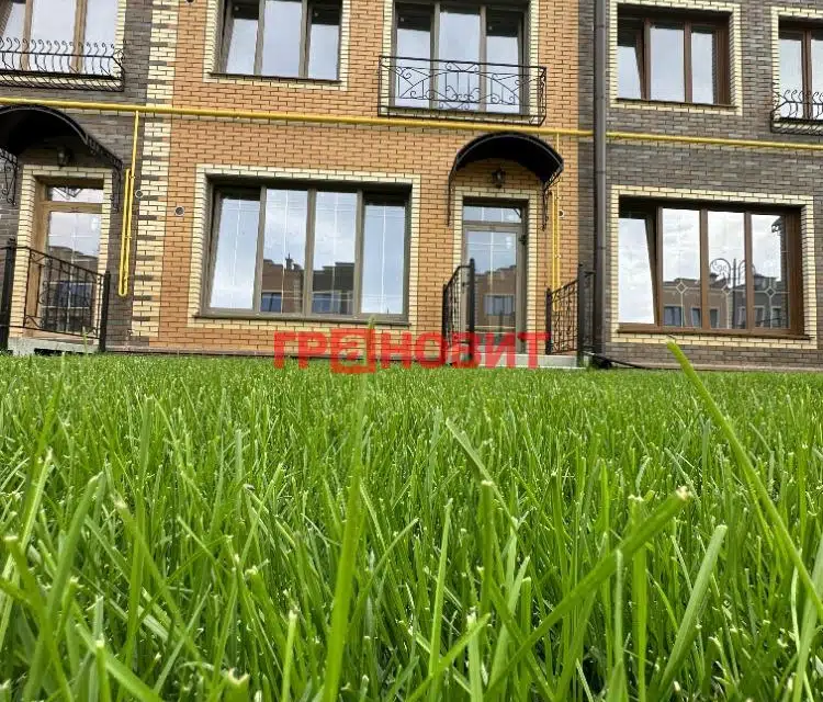 Продаётся 3-комнатная квартира, 62.3 м²