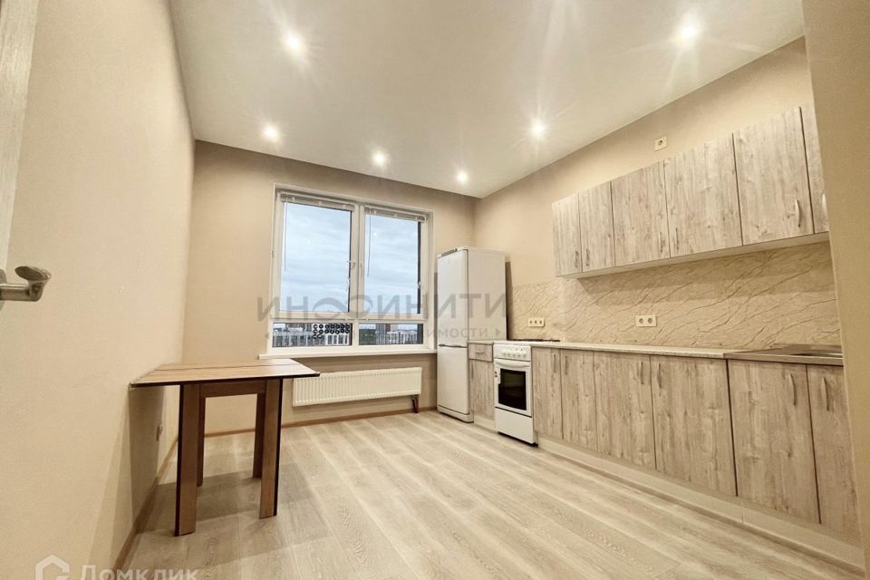 Продаётся 2-комнатная квартира, 61.7 м²