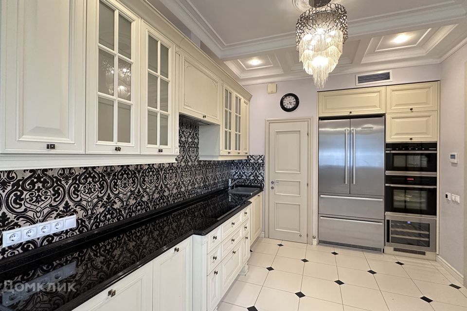 Продаётся 3-комнатная квартира, 86 м²