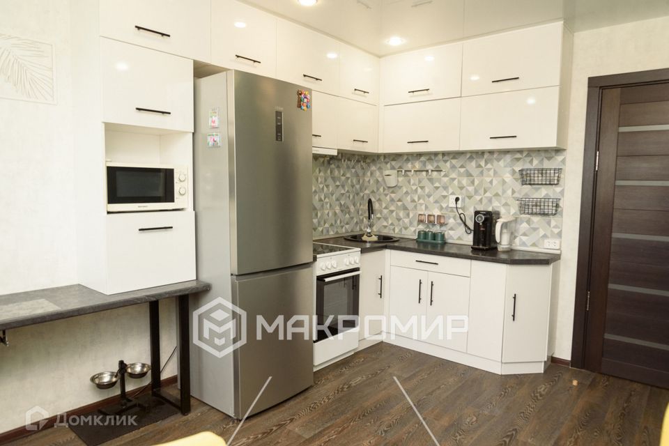 Продаётся 2-комнатная квартира, 57 м²